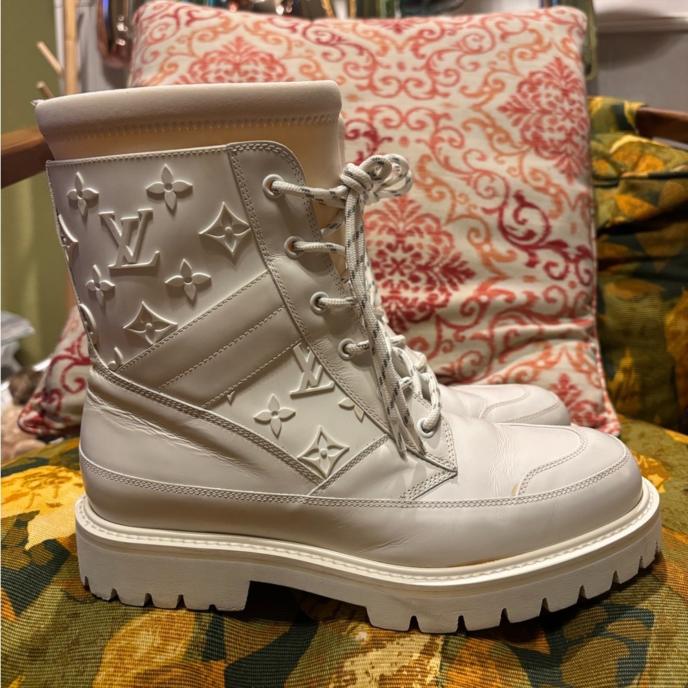 Louis Vuitton White Lace Up Boots